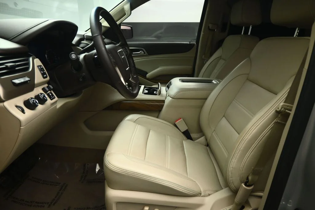 Used 2020 Silver GMC Denali image 52