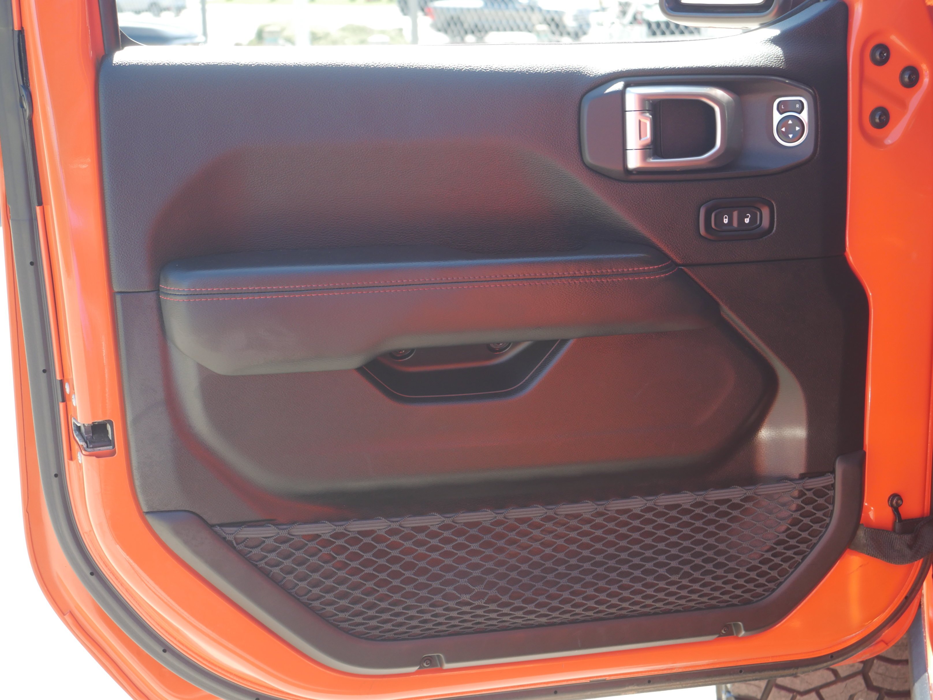 Used 2020 Punkn Clearcoat Metallic Jeep Rubicon image 39