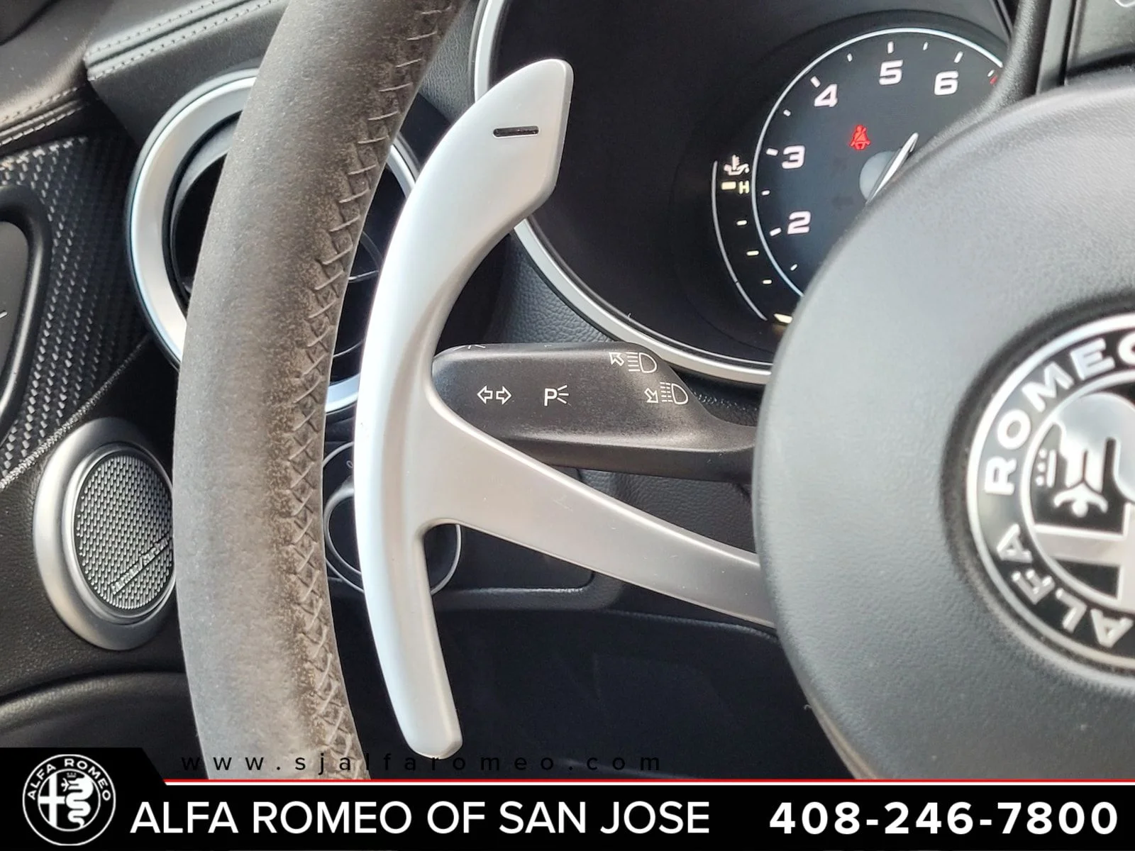 Used 2018 White Alfa Romeo Quadrifoglio image 23