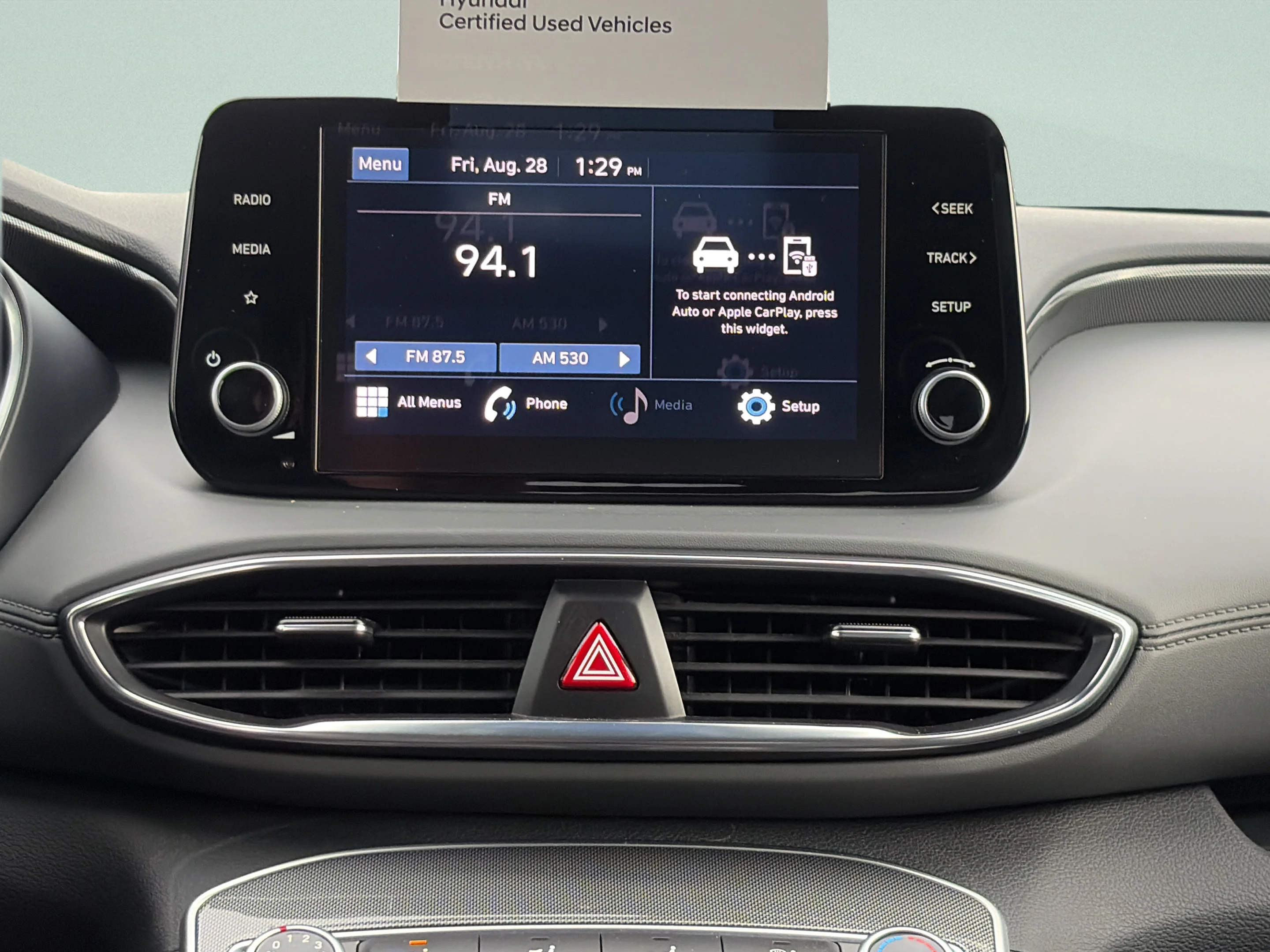 Used 2023 Shimmering Silver Hyundai SE image 15