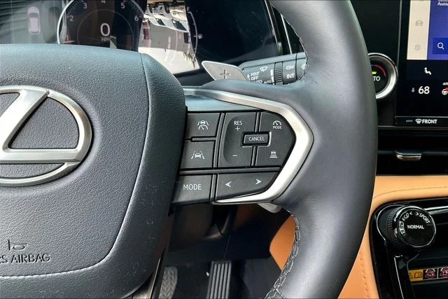 Certified Used 2025 Green Lexus 350 Base image 12