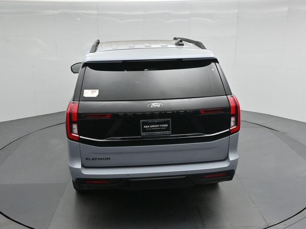 New 2026 Glacier Gray Metallic Tri-Coat Ford Platinum image 42