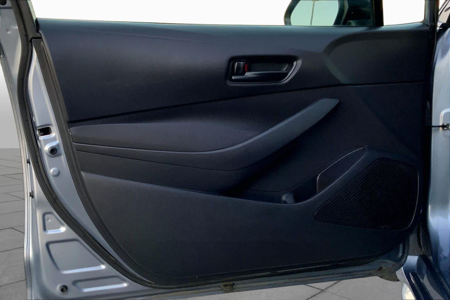 Used 2024 Celestite Toyota LE image 21