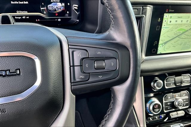 Used 2023 White GMC Denali image 19