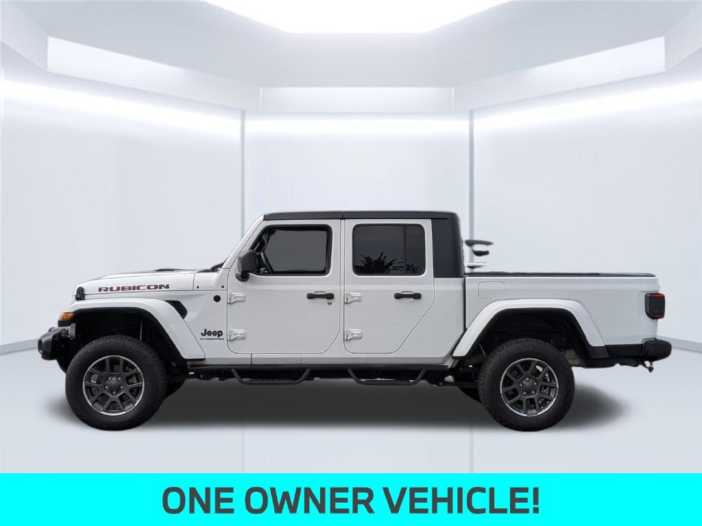 Used 2020 White Jeep Altitude image 2