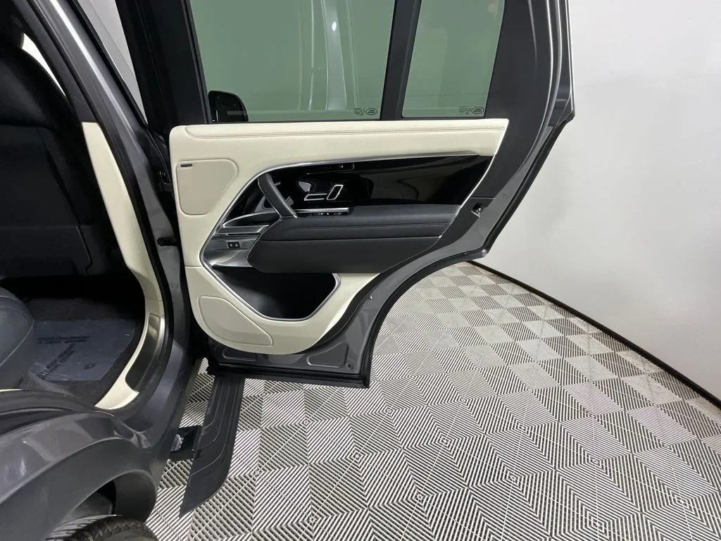 Certified Used 2023 Gray Land Rover SE image 24