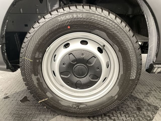 2025 Ford Transit Van Base - Photo 10