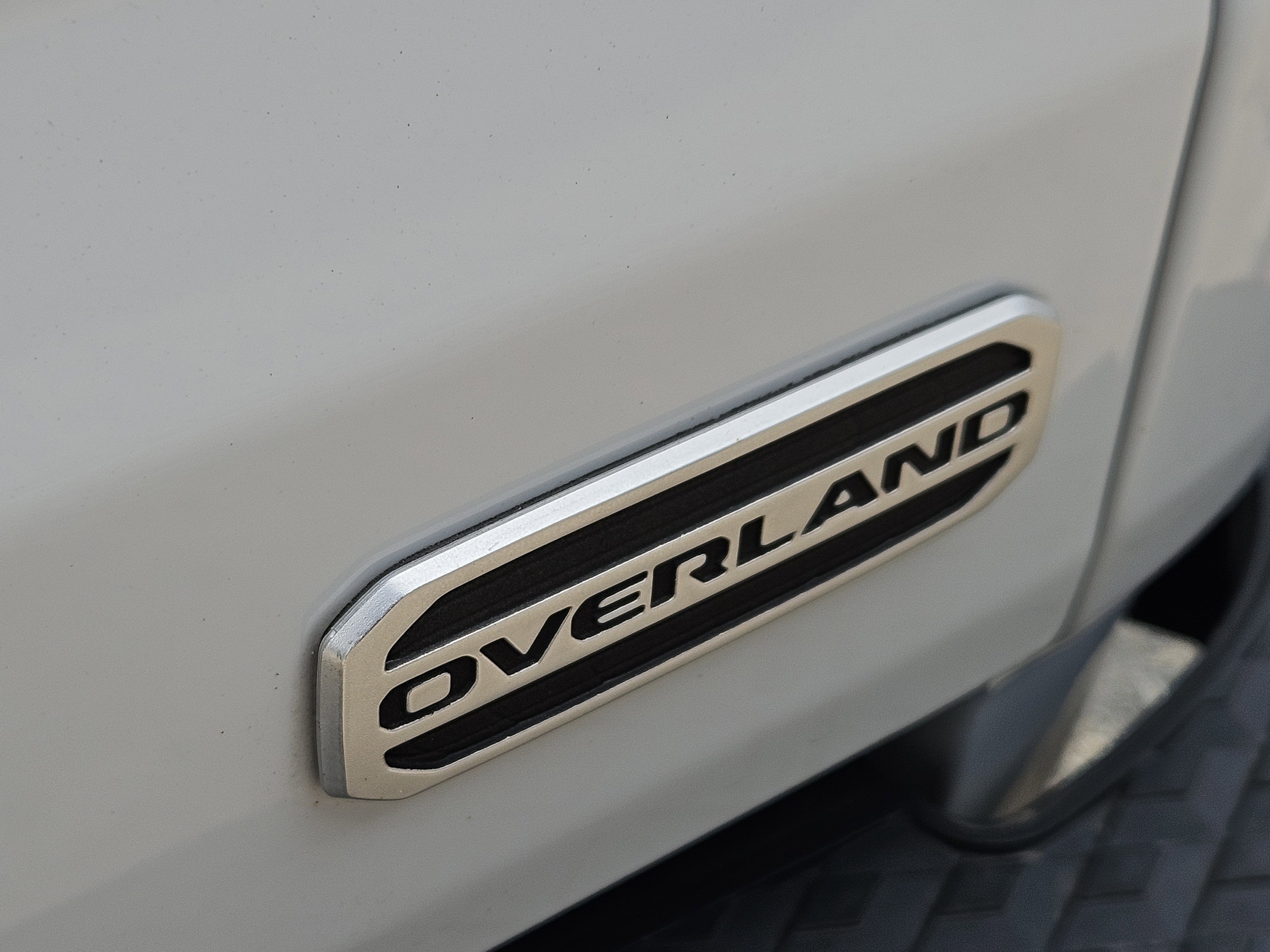 Used 2023 Bright White Clear Coat Jeep Overland image 13