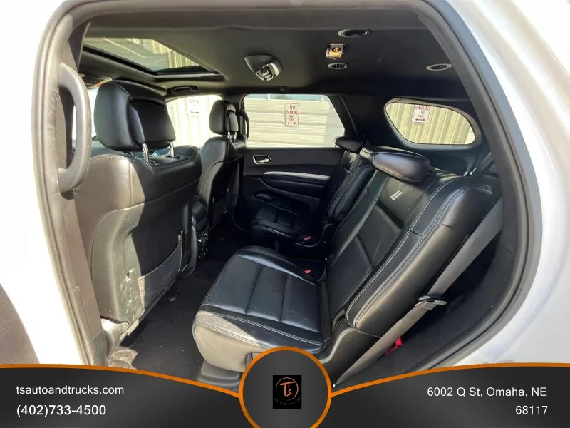 Used 2019 White Dodge R/T Sport Utility 4D image 25