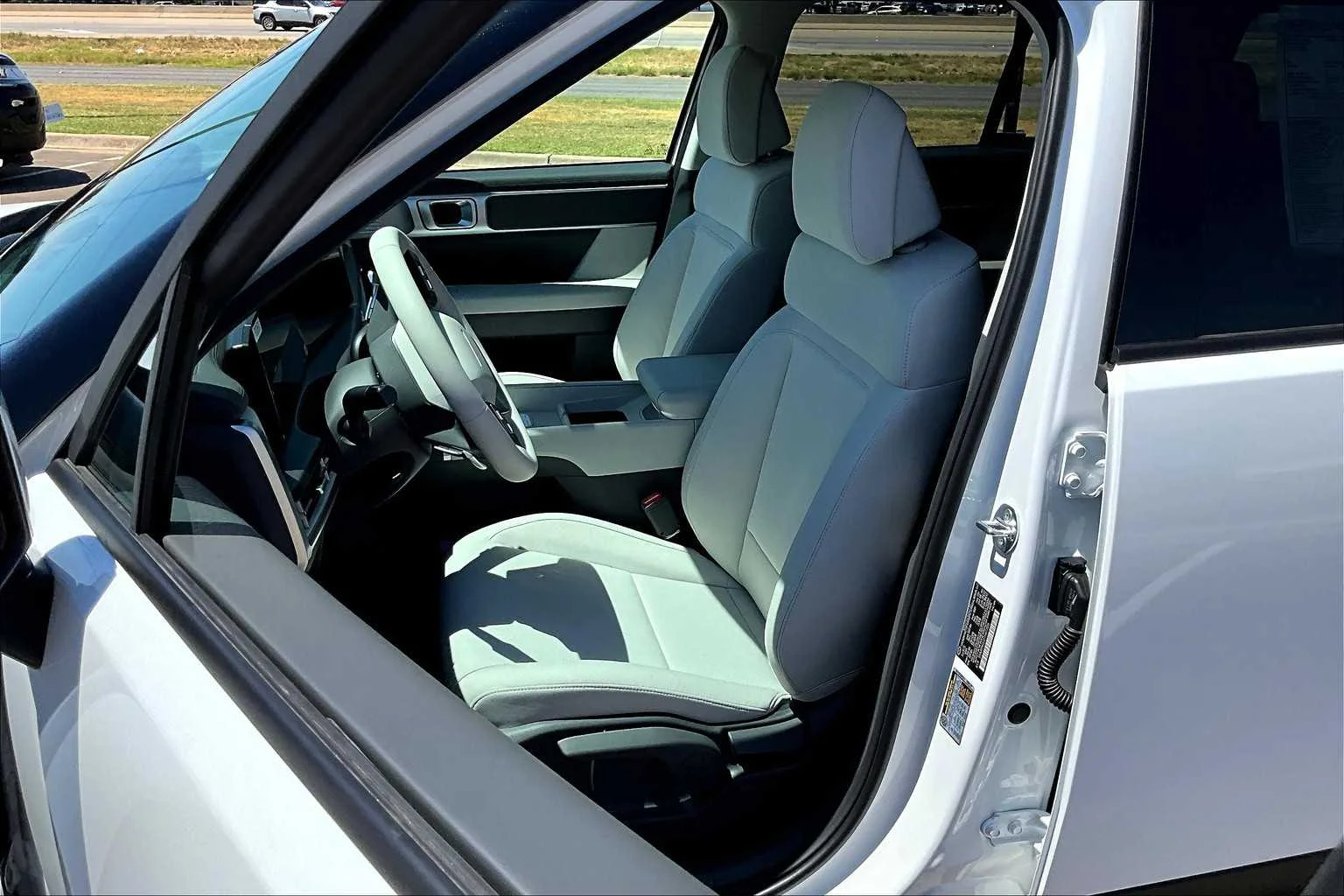2026 Hyundai Santa Fe SE - Photo 9