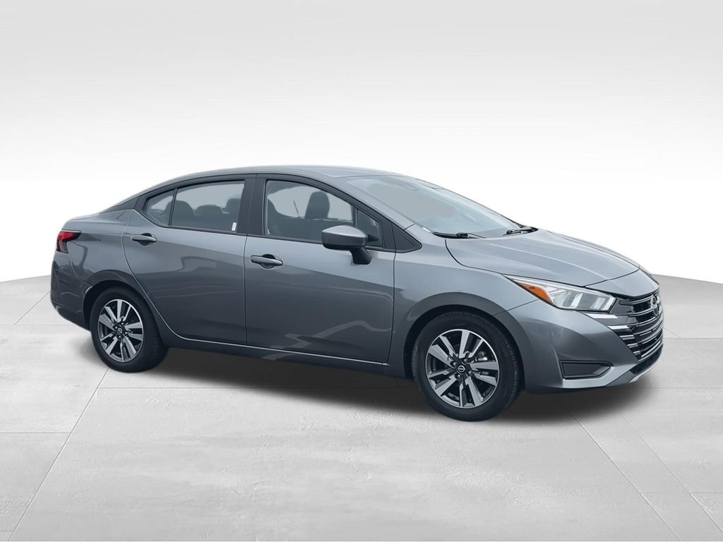 Used 2023 Gray Nissan 1.6 SV image 2