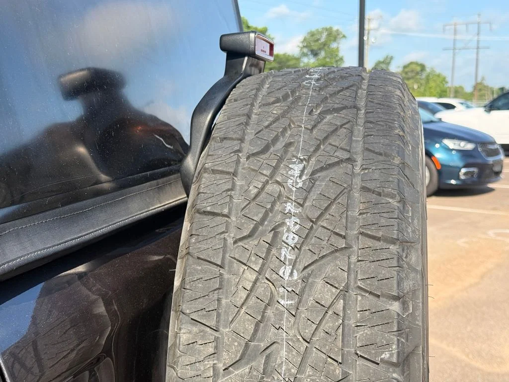Used 2021 Gray Jeep Unlimited Sport S image 28