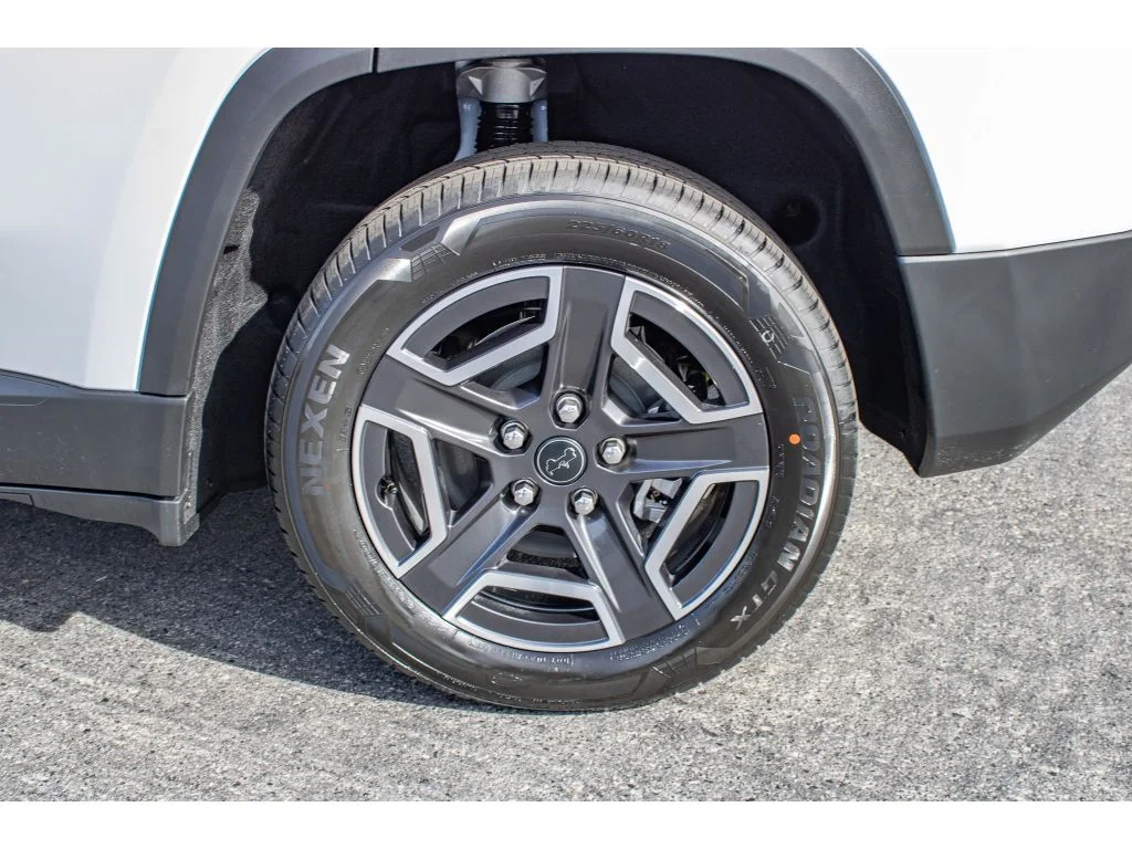 New 2026 Bright White Clearcoat Jeep Laredo image 8