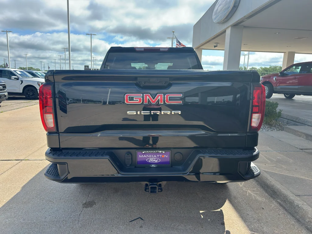 Used 2024 Onyx Black GMC Pro image 14