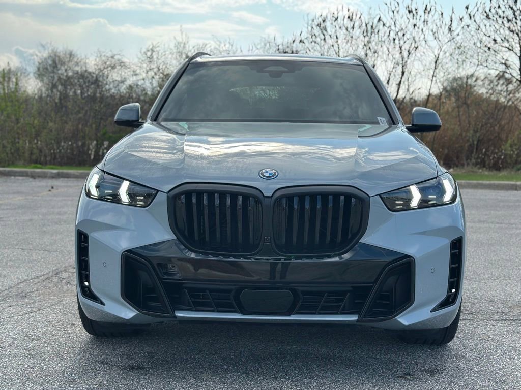 New 2026 Brooklyn Grey Metallic BMW xDrive50e image 2