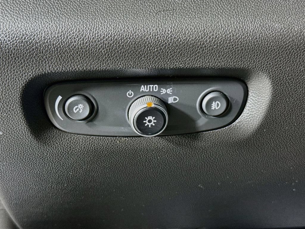 2021 Chevrolet Traverse RS - Photo 10