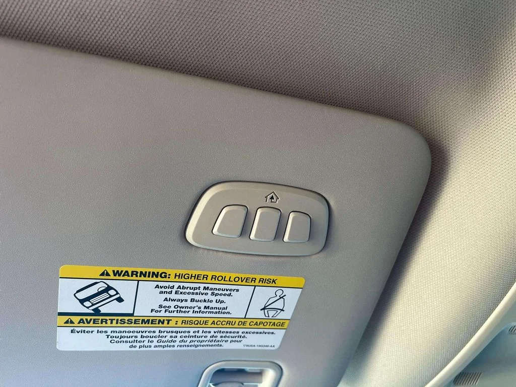 Used 2021 Iconic Silver Metallic Ford Lariat image 16