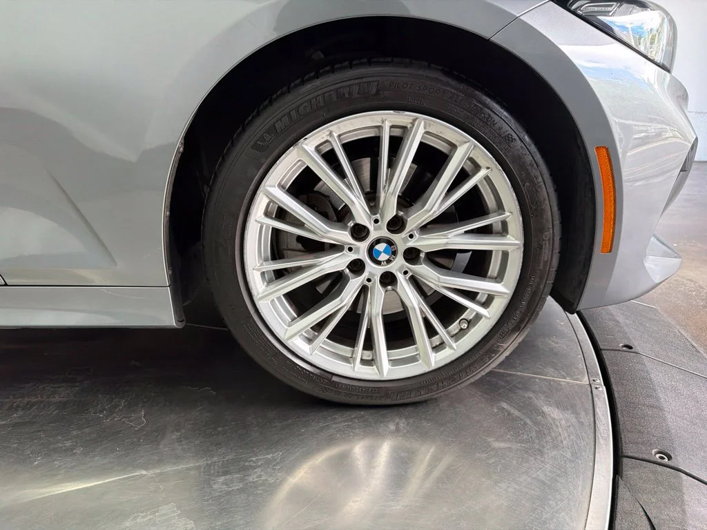 Used 2024 Gray BMW 330i image 9