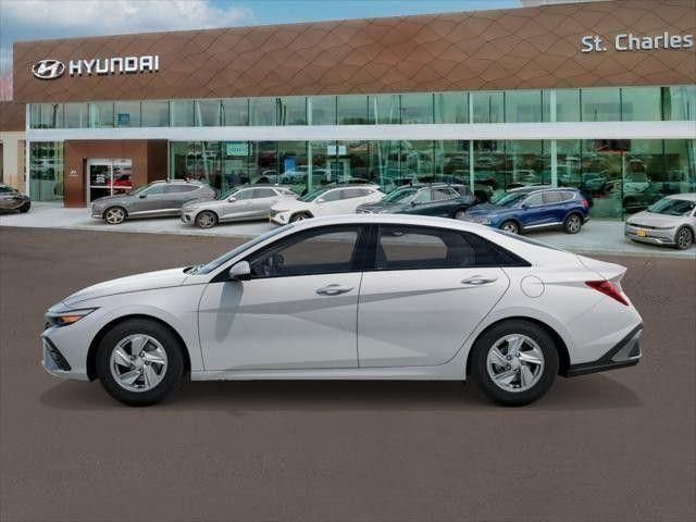 New 2026 White Hyundai SE image 20
