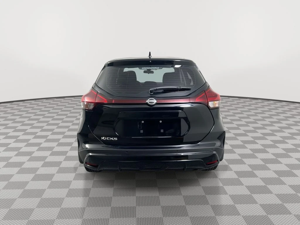 Certified Used 2024 Black Nissan S image 7