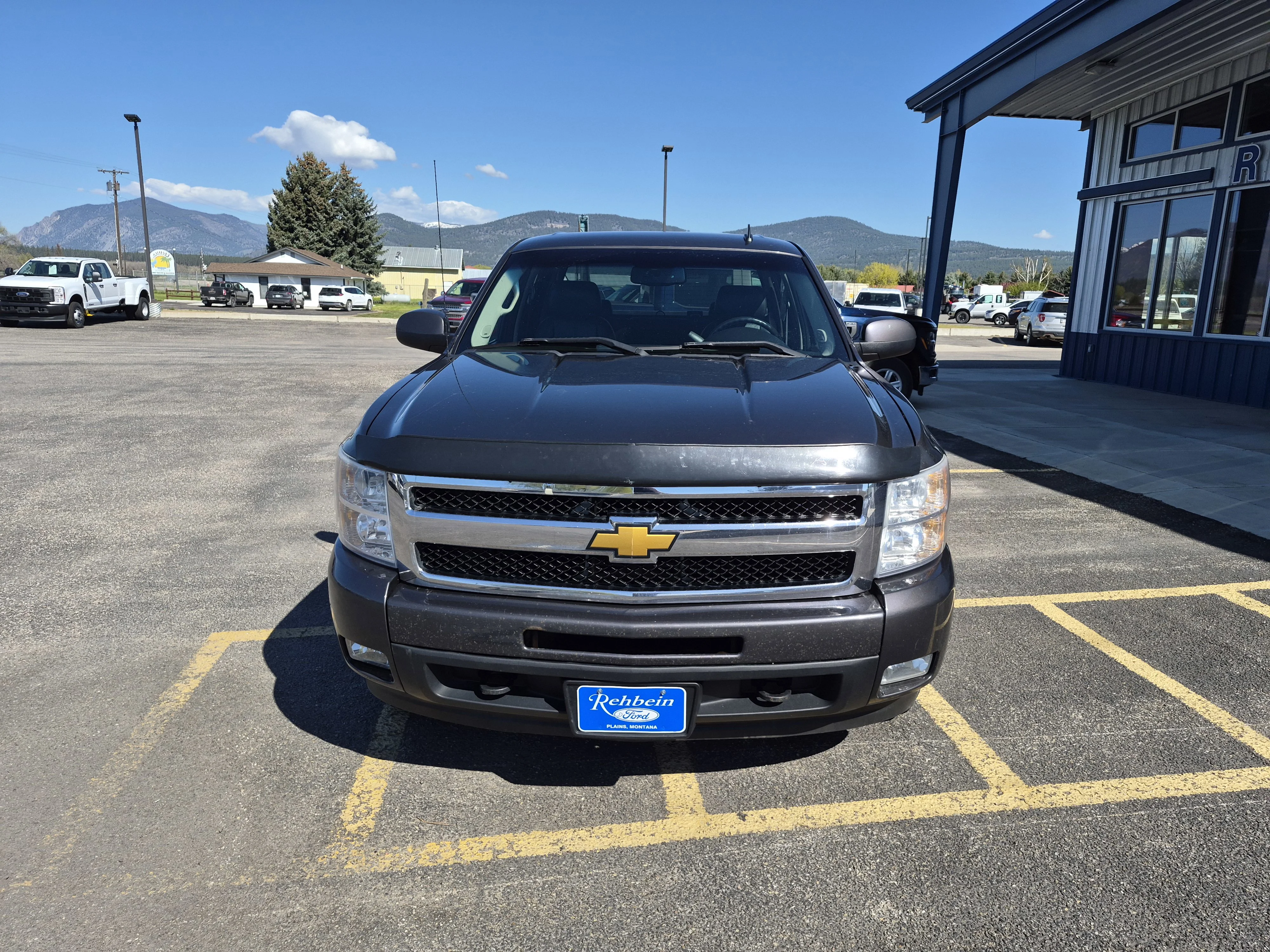 Used 2010 Gray Chevrolet LTZ image 11