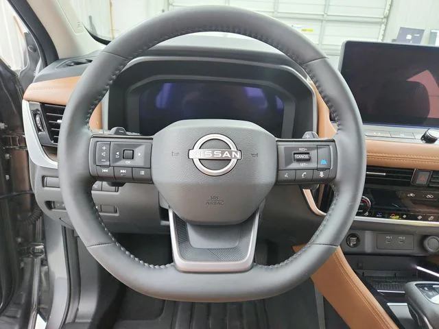 Used 2026 Gray Nissan Platinum image 25