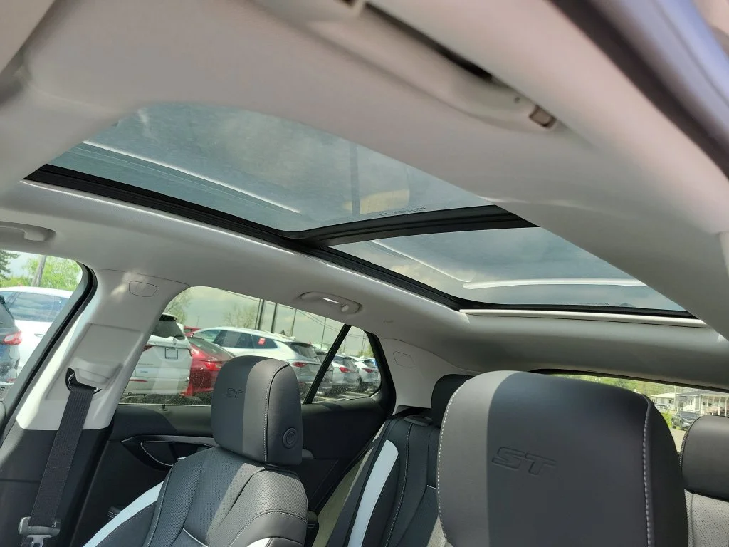 2026 Buick Envision Sport Touring - Photo 6