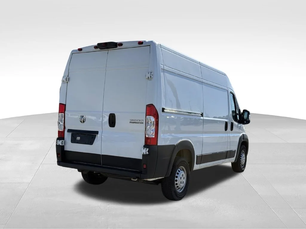 Used 2025 White Ram High Roof image 27