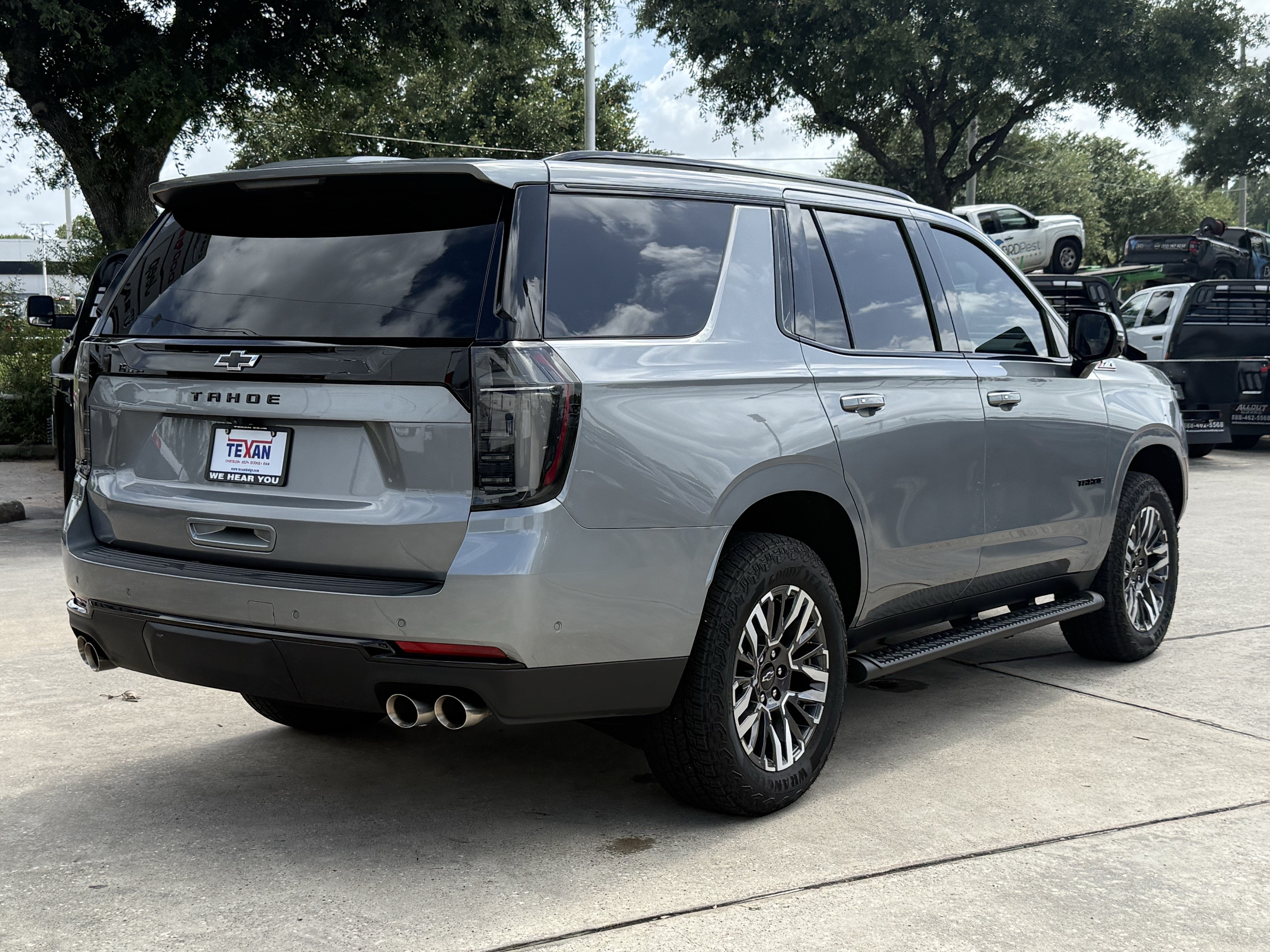 Used 2026 Sterling Gray Metallic Chevrolet Z71 image 4