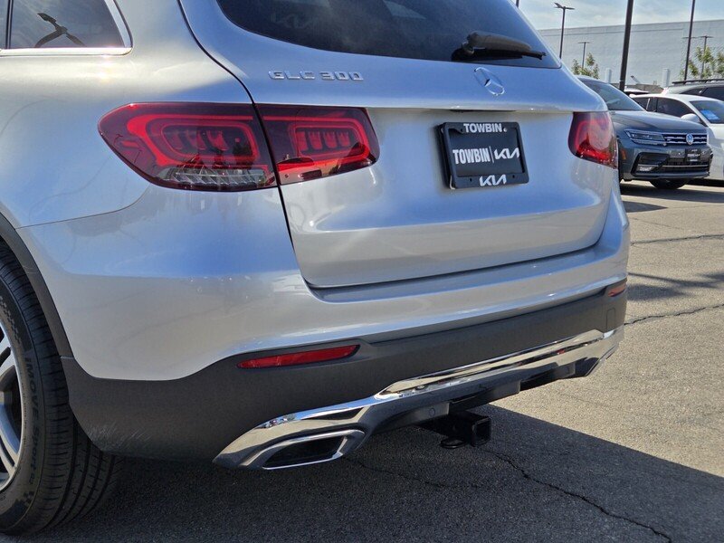 Used 2020  Mercedes-Benz GLC 300 image 6
