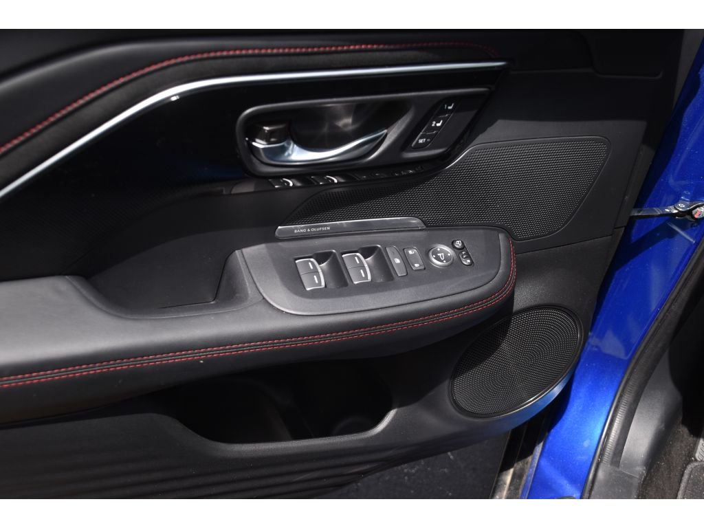 Used 2025 Adriatic Blue Sea Metallic Acura w/A-Spec Advance Package image 26