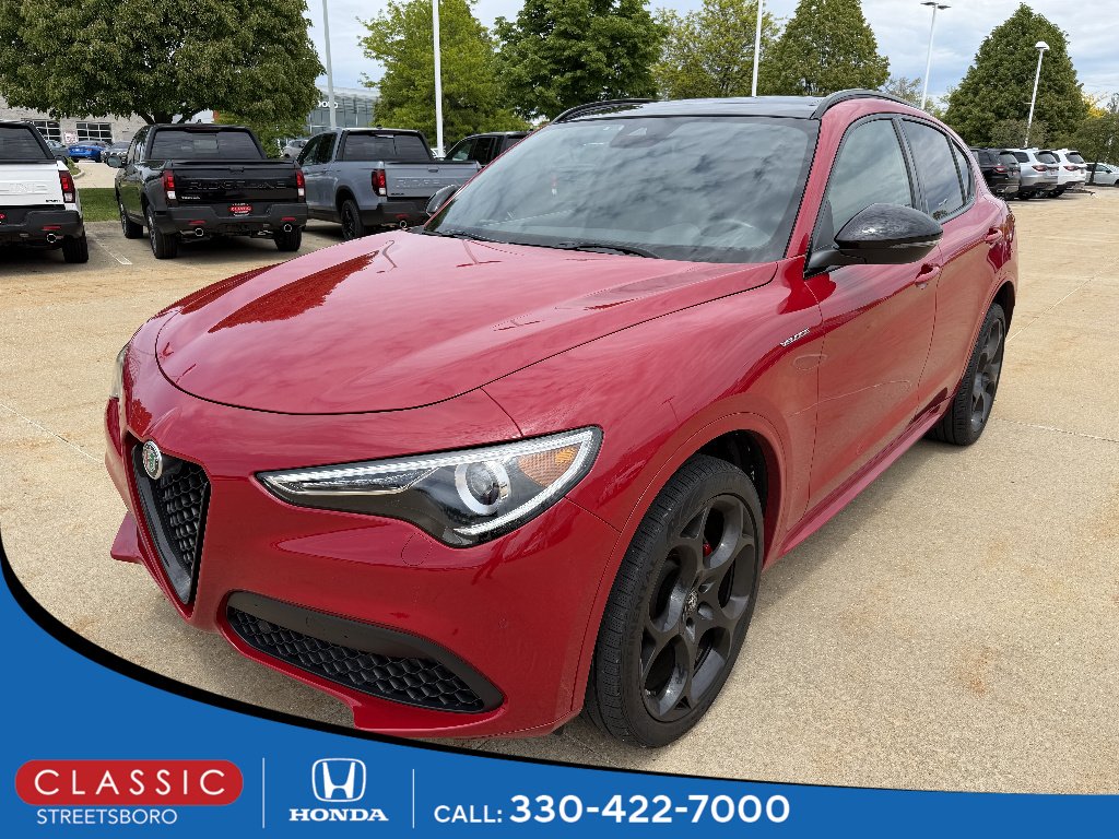 2022 Alfa Romeo Stelvio Ti Veloce AWD's photo