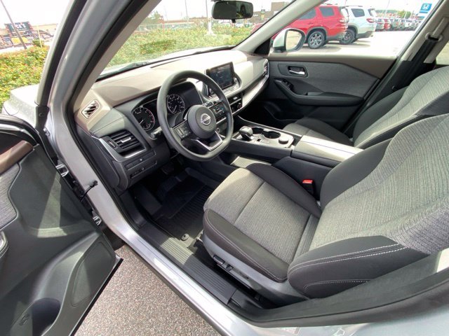 Used 2023 Brilliant Silver Metallic Nissan SV image 36