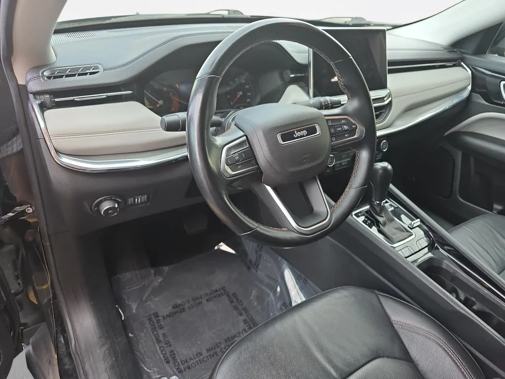 Used 2022 Black Jeep Limited image 15