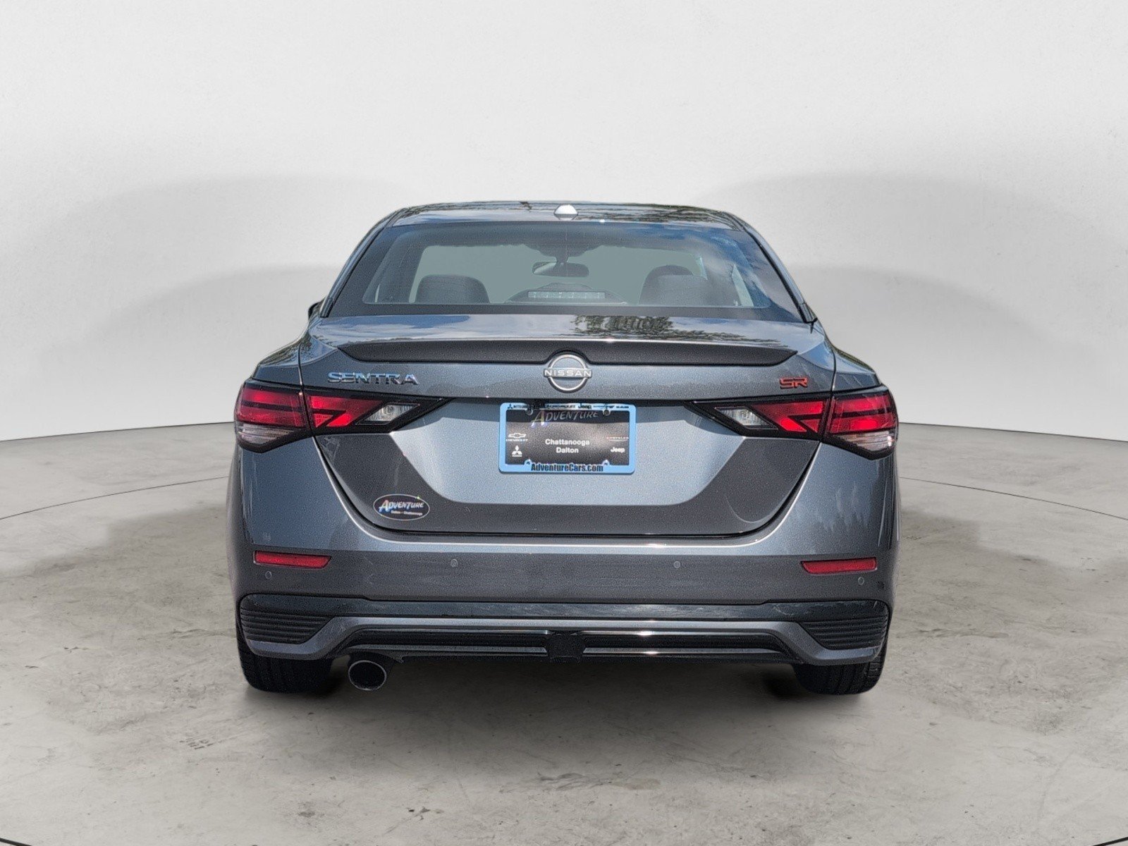 Used 2025 Gun Metallic Nissan SR image 4