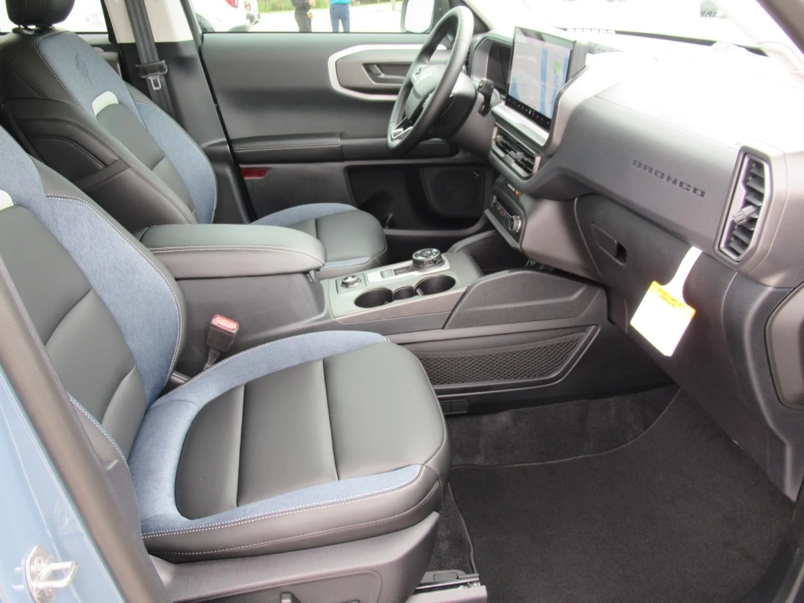 New 2026 Azure Gray Metallic Tri-Coat Ford Outer Banks® image 10