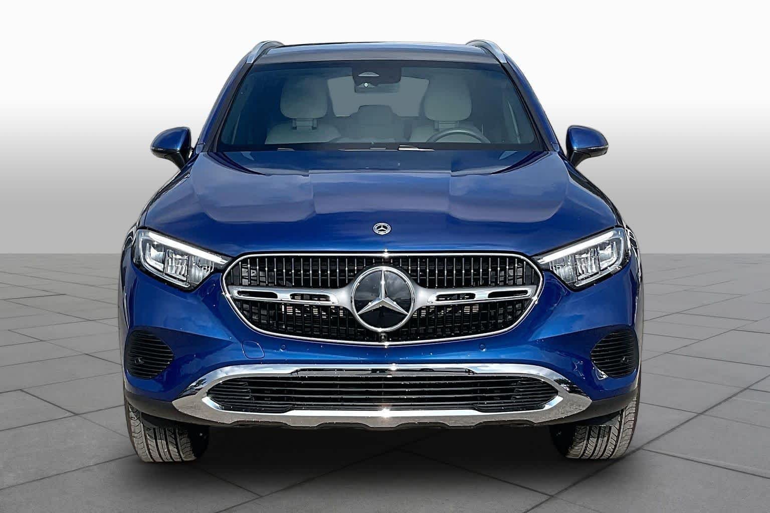 Certified Used 2026 Starling Blue Metallic Mercedes-Benz GLC 300 image 4