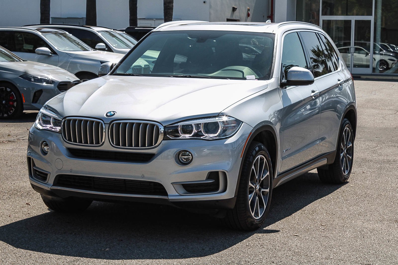 Used 2018 Glacier Silver Metallic BMW sDrive35i image 3