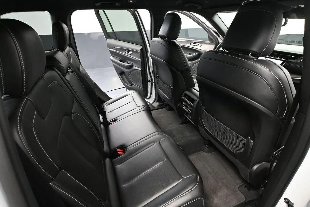 Certified Used 2024 White/off-white Jeep Limited image 42