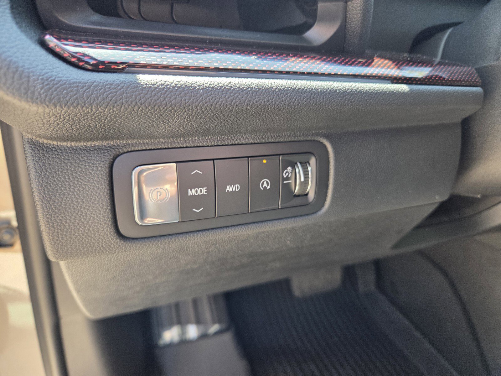 New 2026 Sandstone Gray Chevrolet Z71 image 27