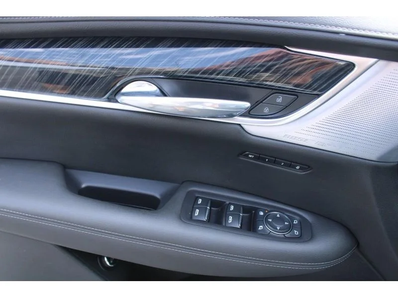 2024 Cadillac XT6 Premium Luxury - Photo 9