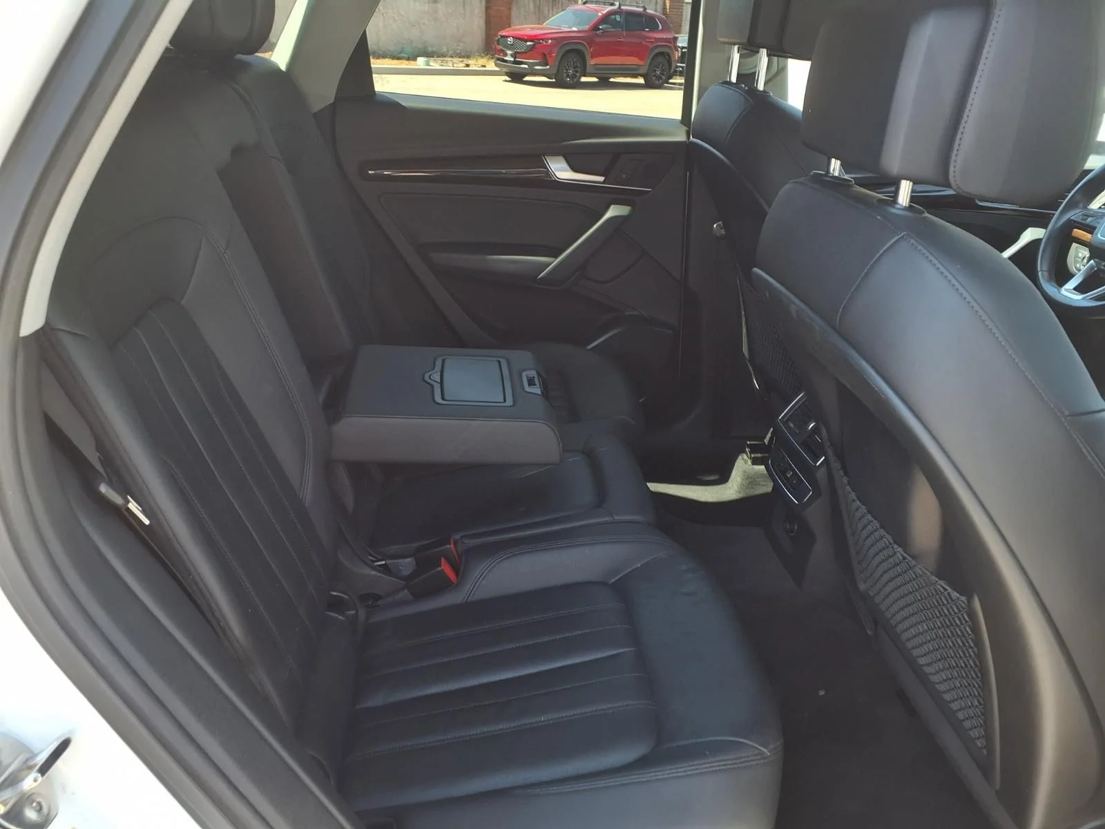Used 2018 White Audi 2.0T image 21