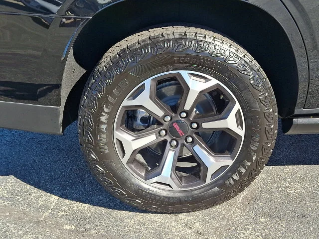 New 2026 Onyx Black GMC AT4 Ultimate image 8