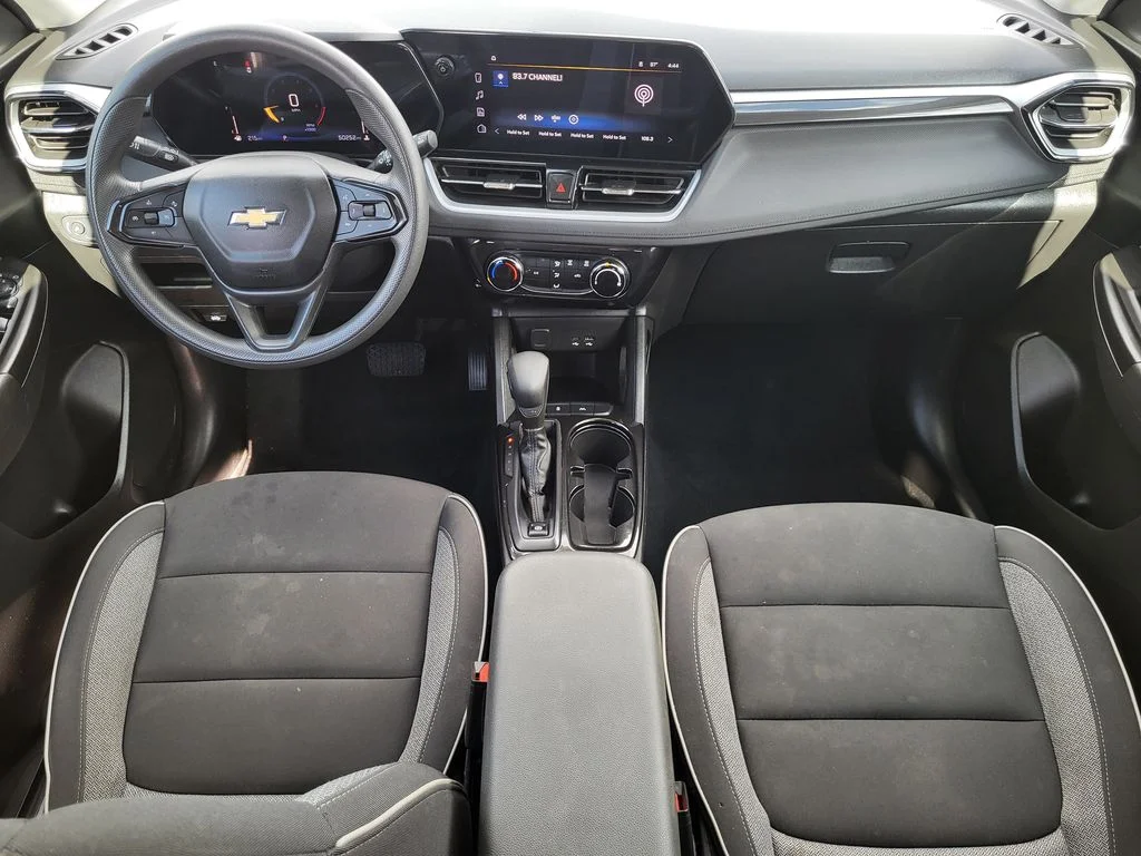 Used 2024 Sterling Gray Metallic Chevrolet LT image 20