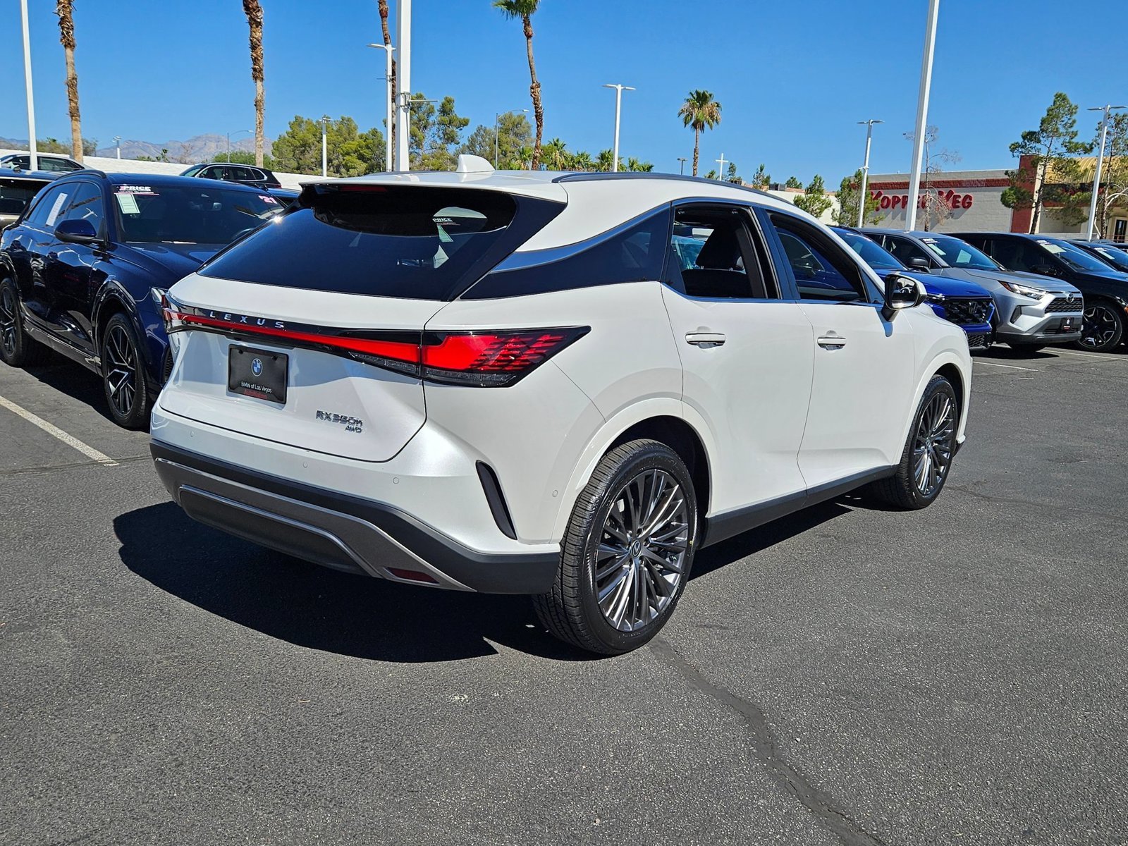 Used 2023 Eminent White Pearl Lexus RX 350h Luxury image 5