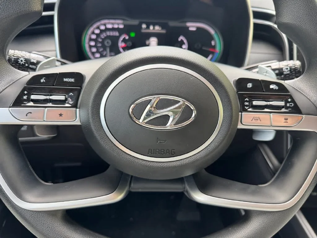 Used 2024 Black Hyundai Blue image 18