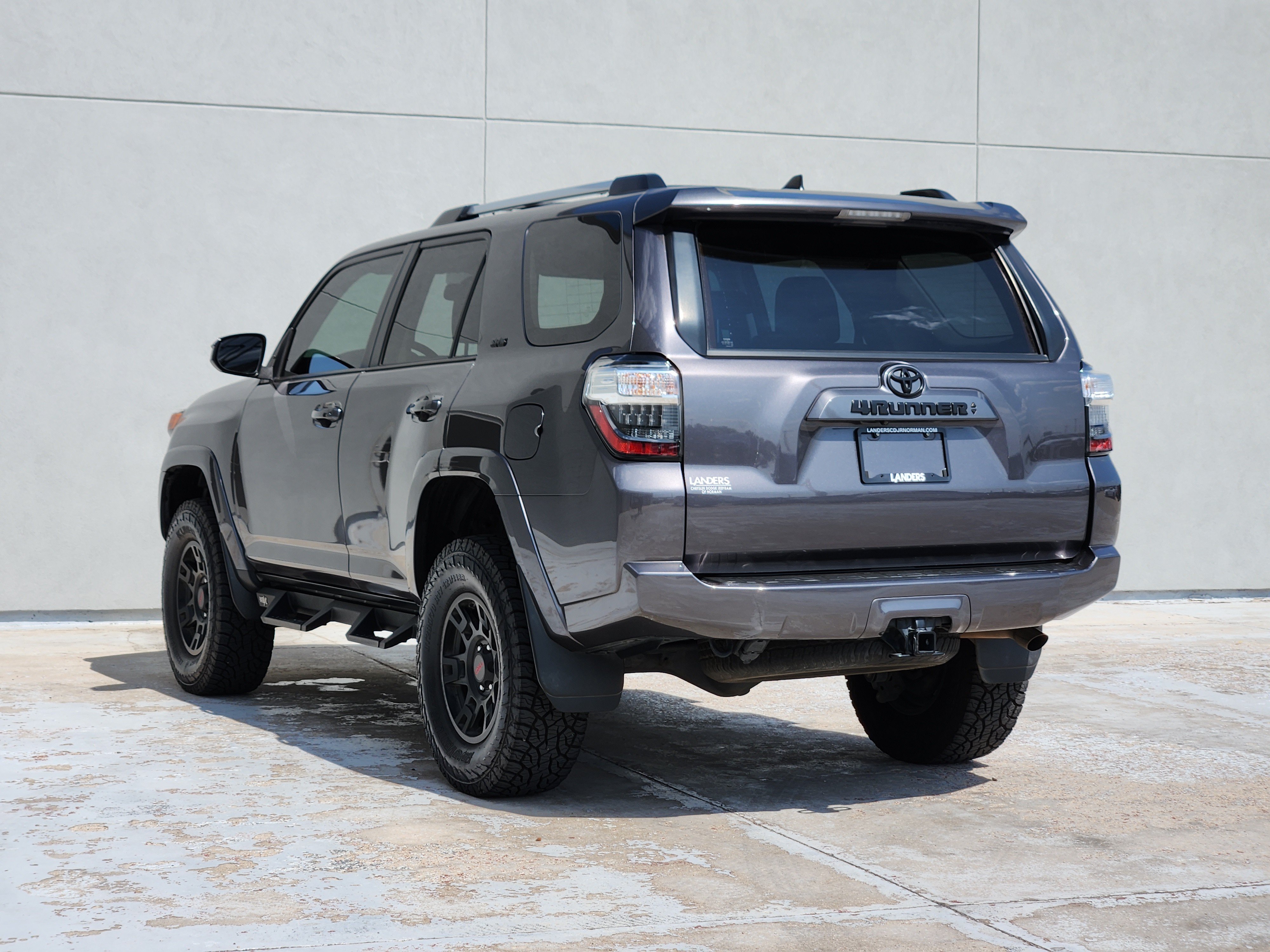 Used 2021 Magnetic Gray Metallic Toyota SR5 image 6