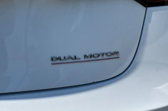 Used 2022  Tesla Performance image 30