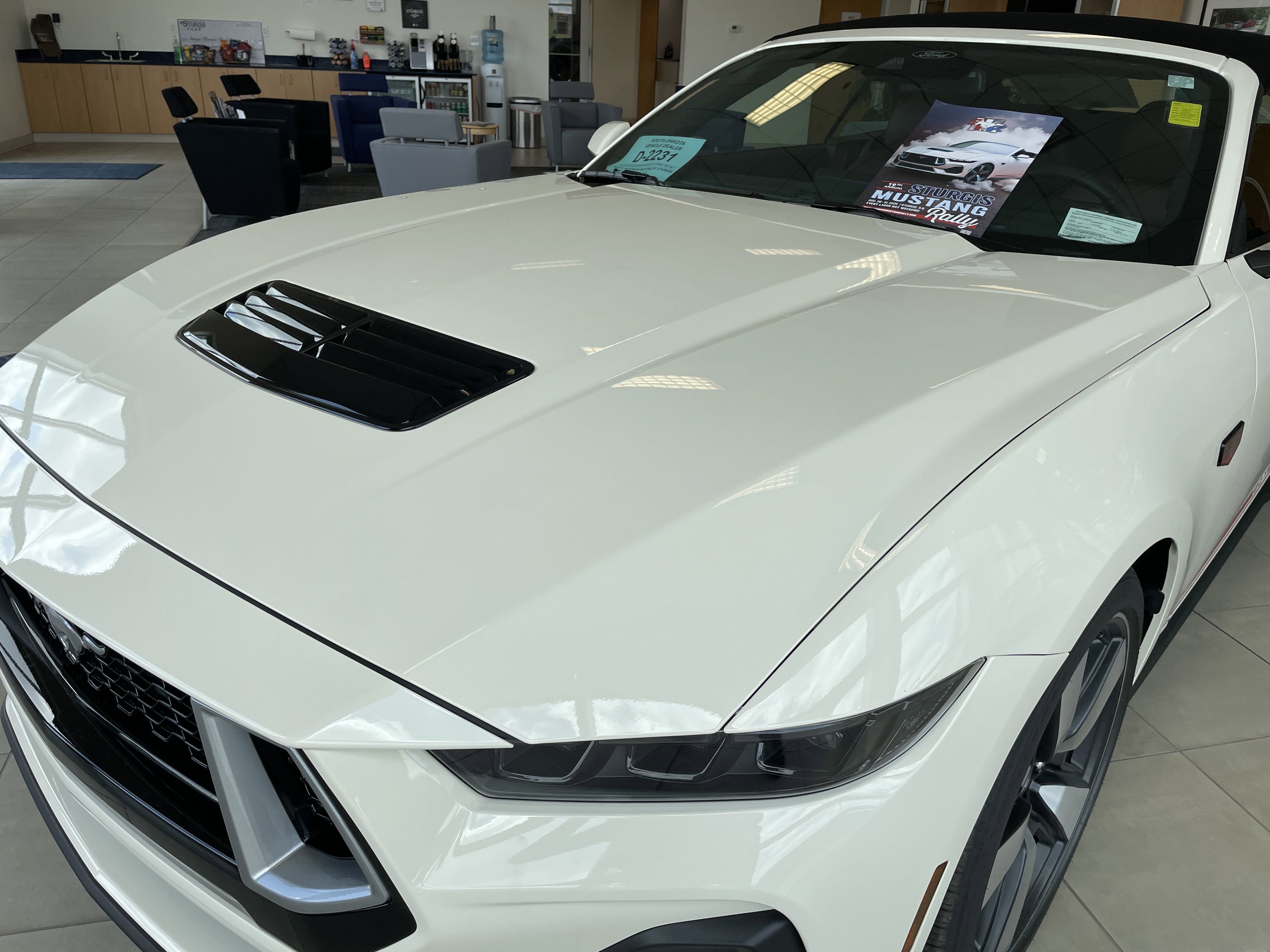 2025 Ford Mustang GT Premium Convertible - Photo 6