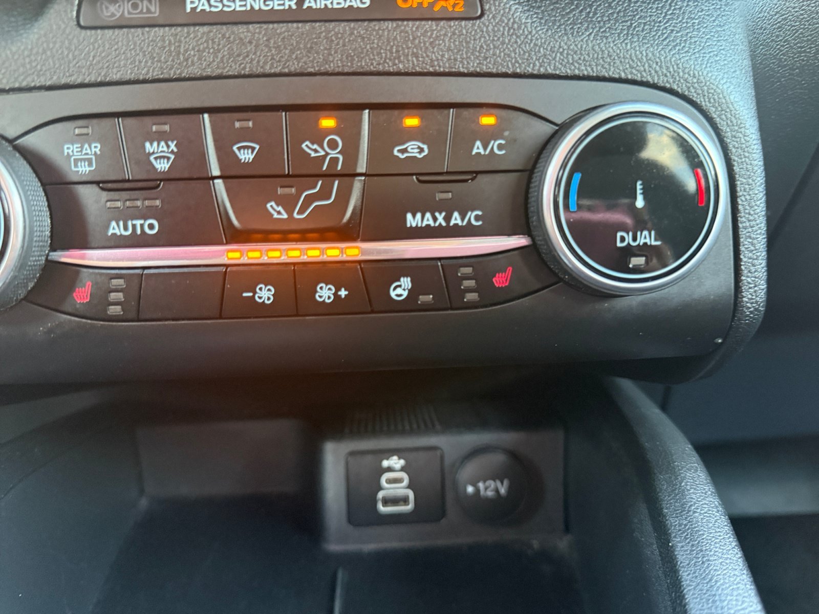 Used 2024 Silver Metallic Ford Active image 19